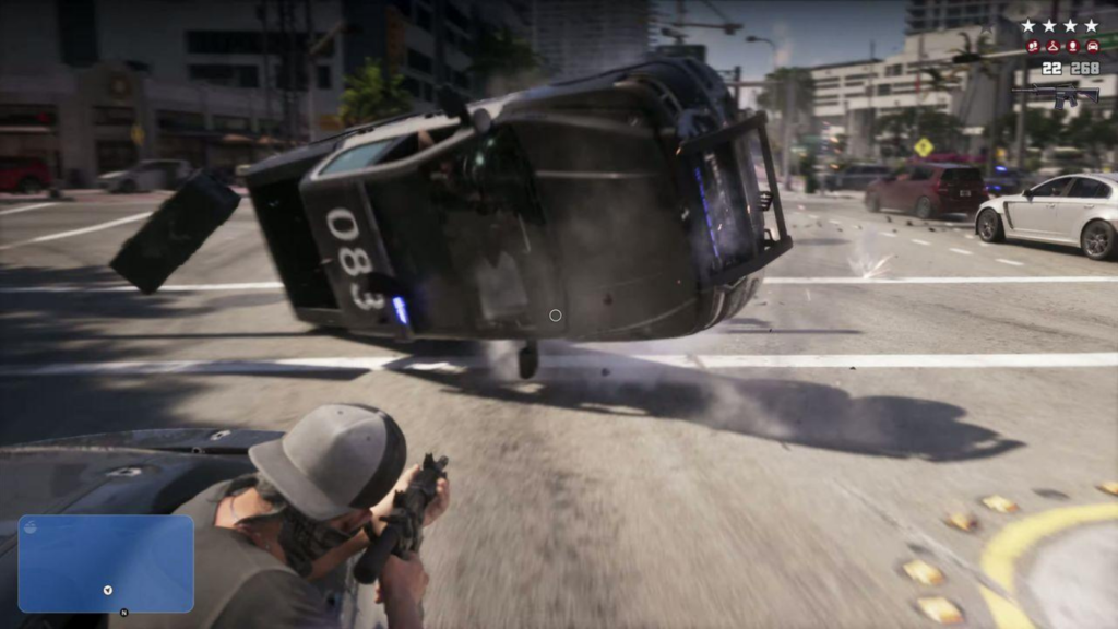 Perseguição policial com viatura capotando em GTA 6